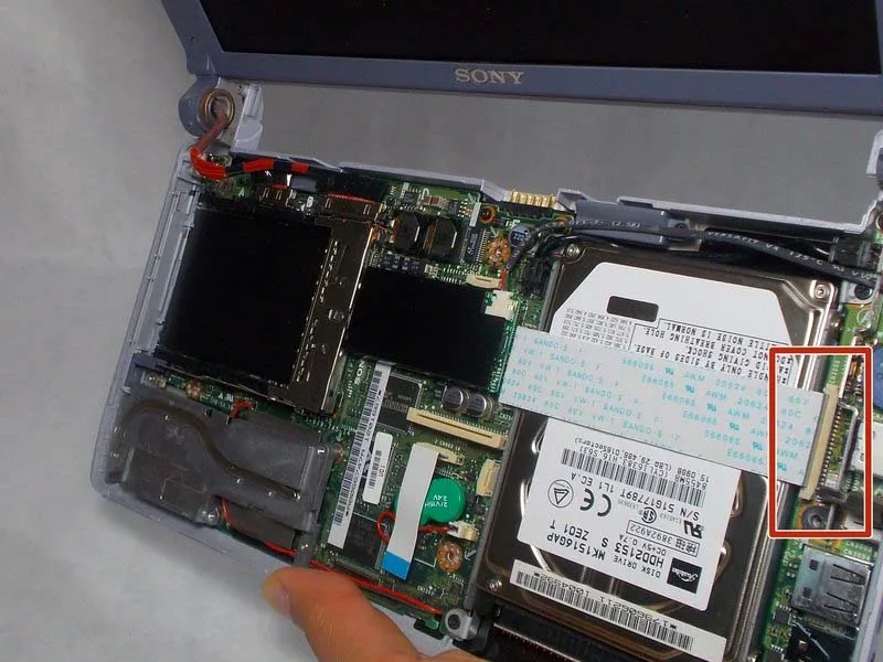 cach-thay-o-cung-sony-vaio-pcg-161l-djon-gian-hieu-qua-h8