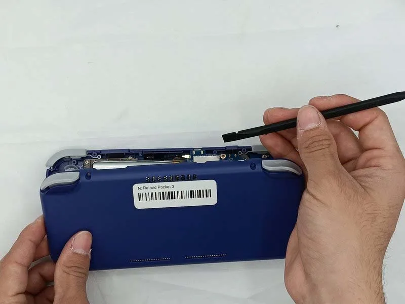 huong-dan-thay-bo-mach-chinh-mainboard-cho-retroid-pocket-3-h2
