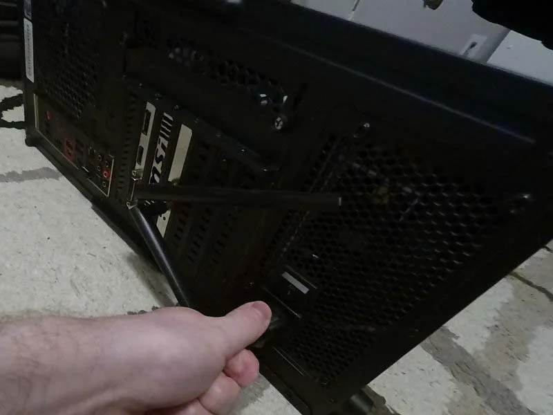 cach-thay-ram-bo-mach-chu-msi-z370-gaming-pro-carbon