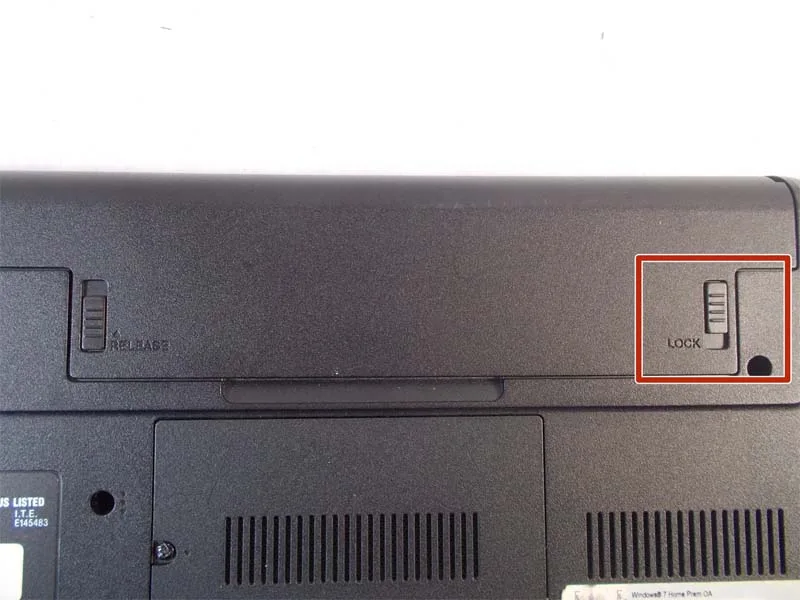 huong-dan-thay-ram-laptop-sony-vaio-vpceg26fx-h2