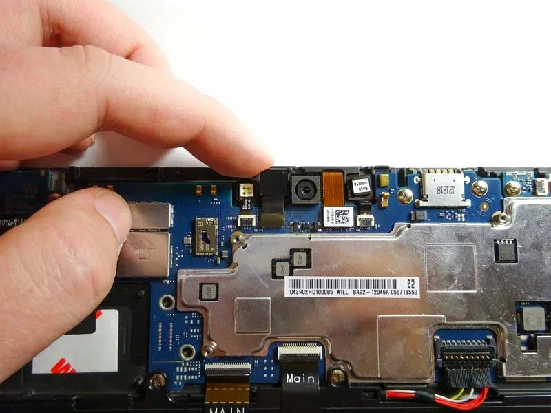 5-buoc-thay-camera-truoc-samsung-ativ-smart-pc-500t-h9