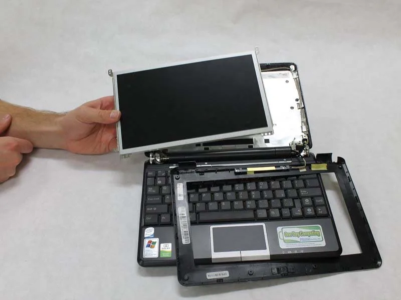 huong-dan-thay-man-hinh-asus-eee-pc-1000ha-h5