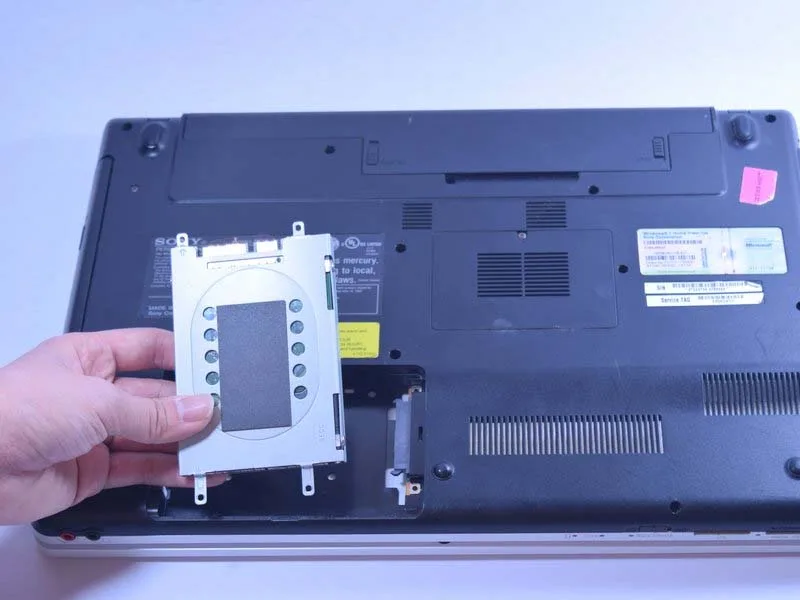 huong-dan-thay-quat-tan-nhiet-laptop-sony-vaio-vpceb11fm-h8
