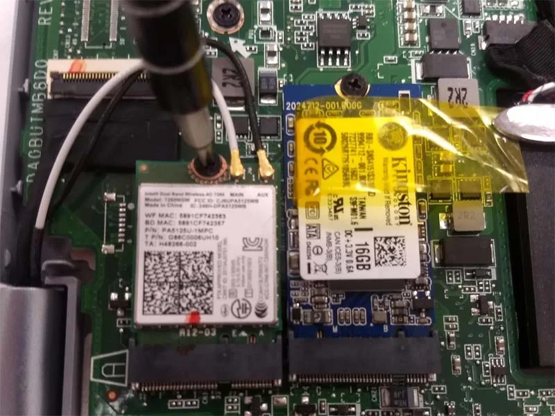 thay-bang-mach-wlan-wi-fi-pcb-toshiba-cb35-c3300-chromebook-2-h3