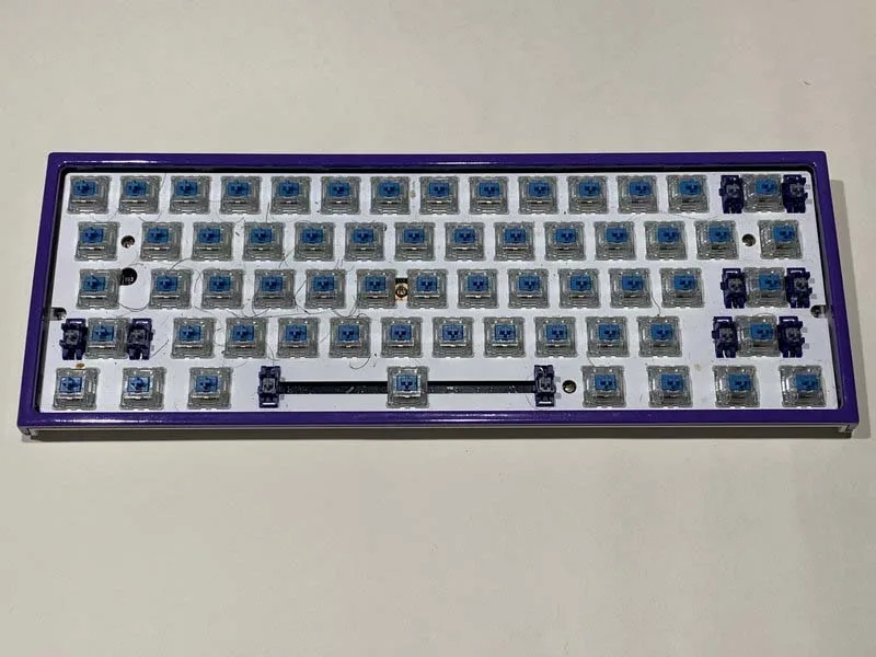 cach-thay-switch-cherry-mx-cho-ban-phim-ducky-one-2-mini-h3