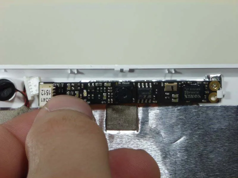 huong-dan-cach-thay-webcam-laptop-asus-eee-pc-900-h18