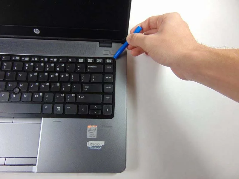 cach-thay-tan-nhiet-va-quat-cho-hp-elitebook-840-g1-h13