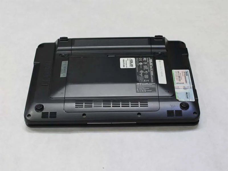 quy-trinh-thay-pin-cho-asus-eee-pc-1000ha