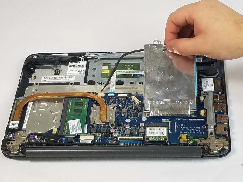 quy-trinh-thay-o-cung-hdd-cho-laptop-hp-pavilion-11-n010dx-h9