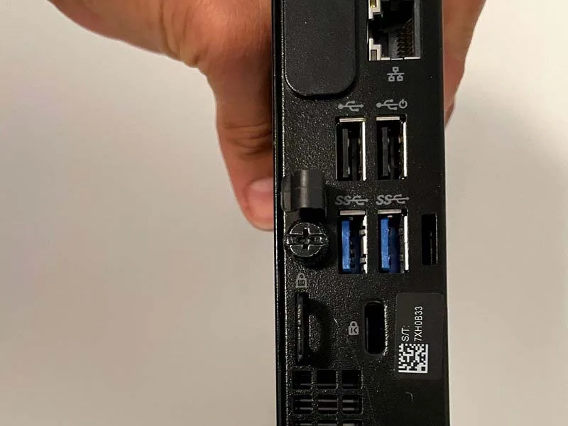 huong-dan-cach-thay-o-cung-dell-optiplex-3070-micro-pc-chuan-xac-h10