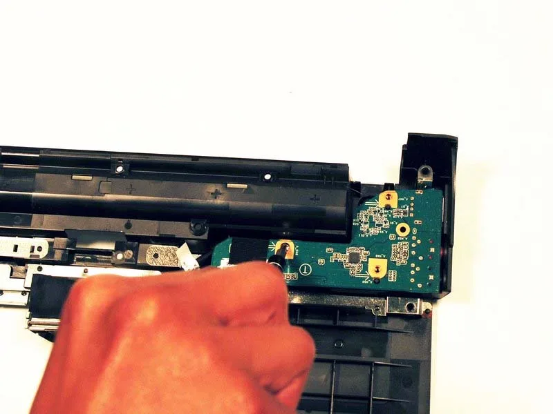 huong-dan-thay-quat-tan-nhiet-laptop-sony-vaio-vpccw21fx-h11