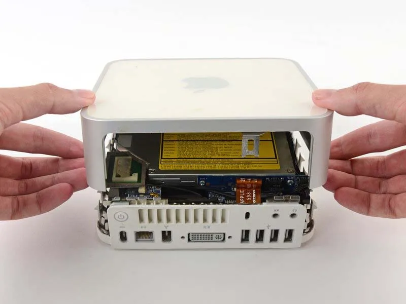 cac-buoc-thay-nap-duoi-mac-mini-powerpc-cuc-de-hieu-h6