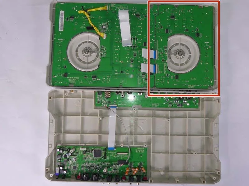 huong-dan-cach-thay-bang-mach-pcb-numark-n4-h7