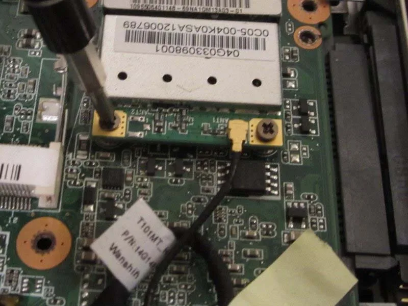 meo-thay-card-mang-khong-day-asus-eee-pc-t101mt-h10