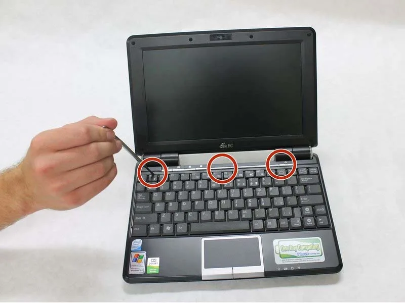 huong-dan-thay-ban-phim-laptop-asus-eee-pc-1000ha-h2