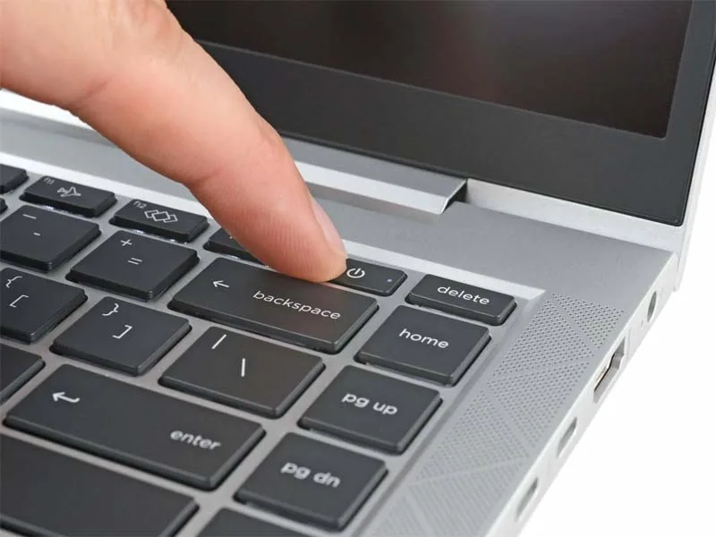 meo-thay-ssd-cho-hp-elitebook-845-g8-nhanh-gon-le-nhat