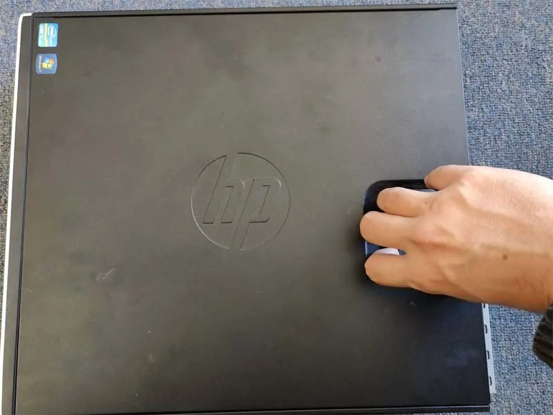 huong-dan-cach-thao-roi-may-tinh-dje-ban-hp-compaq-8200-elite