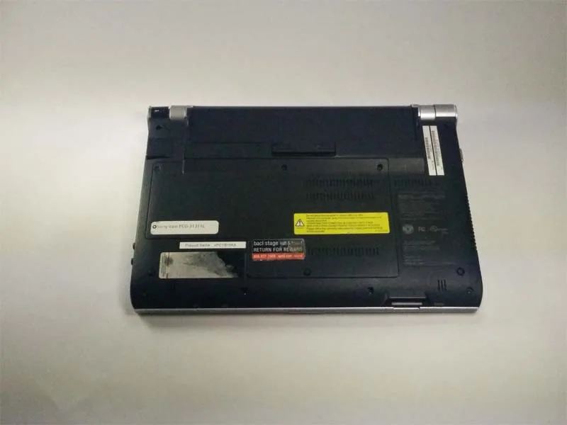 huong-dan-thay-pin-tren-sony-vaio-pcg-31311l