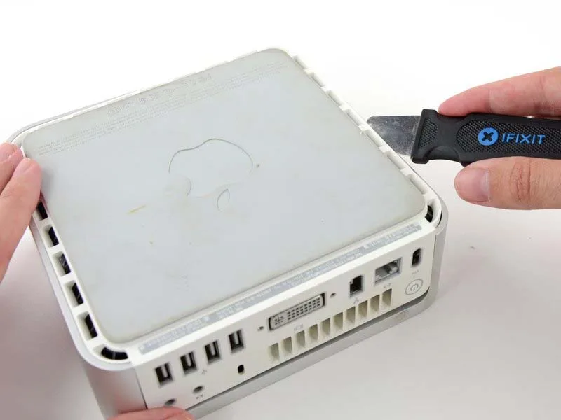 cach-thay-the-o-djia-quang-tren-mac-mini-powerpc-djon-gian-h2