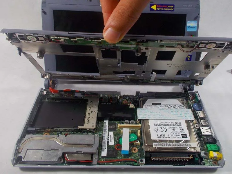 cach-thay-o-cung-sony-vaio-pcg-161l-djon-gian-hieu-qua-h7
