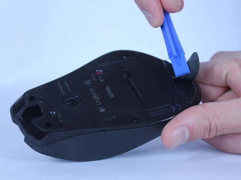 huong-dan-cach-thay-bang-mach-duoi-pcb-logitech-g700s