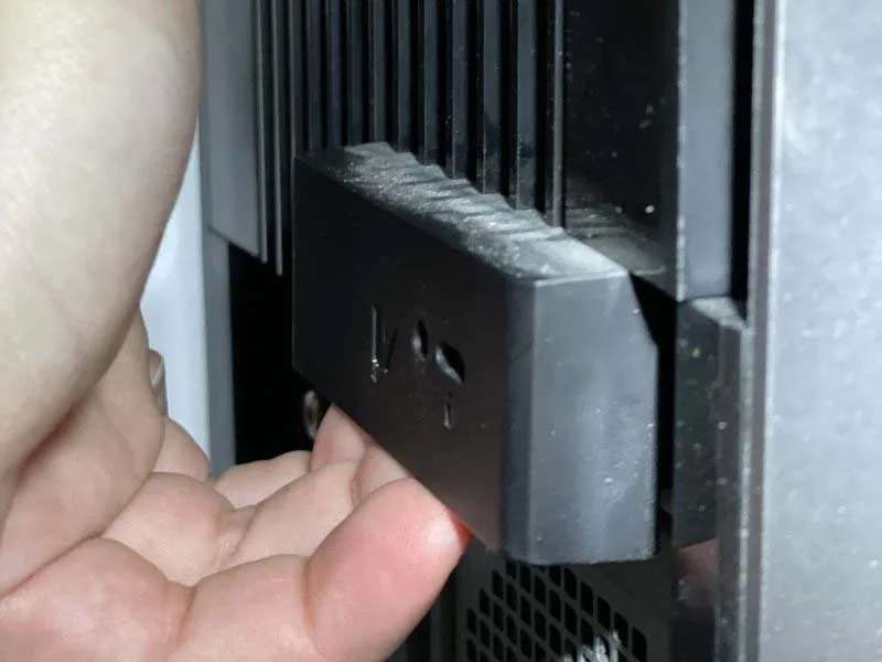 quy-trinh-cac-buoc-thay-ssd-alienware-aurora-a5-h2