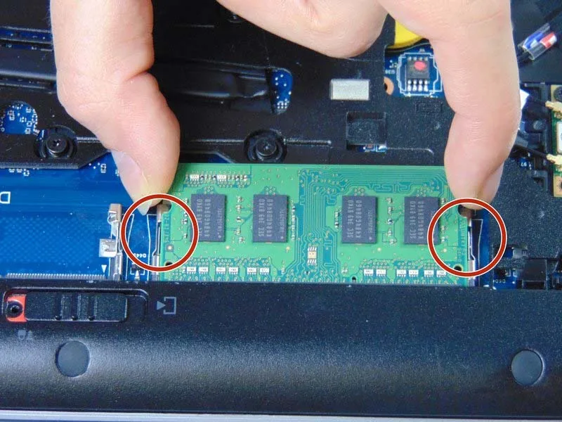 cach-thay-tan-nhiet-va-quat-cho-hp-elitebook-840-g1-h5