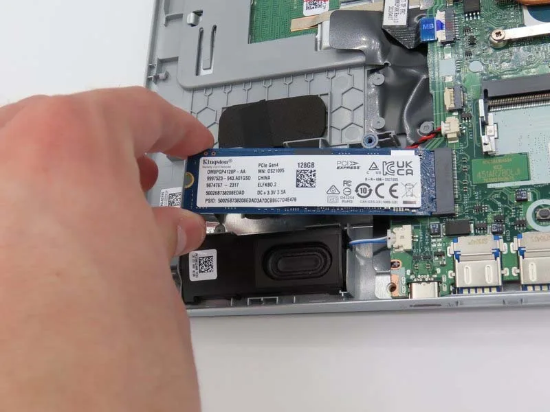 cach-thay-pcie-ssd-cho-acer-aspire-5-a515-56-347n-khong-phai-ai-cung-biet-h8