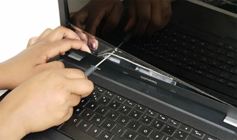 vi-sao-xay-ra-loi-man-hinh-laptop-bi-giat-lien-tuc-nguyen-nhan-do-djau-h3