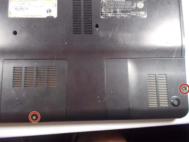 huong-dan-thay-quat-tan-nhiet-laptop-sony-vaio-vgn-fs640-h3