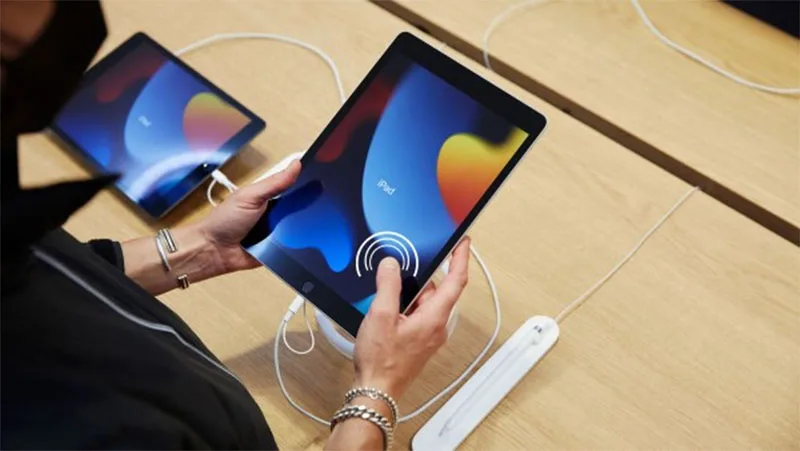 cach-khac-phuc-man-hinh-ipad-bi-loi-mau-chi-tiet-h5