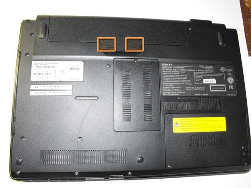 bo-tui-6-buoc-thao-roi-laptop-sony-vaio-pcg-61411l-nhanh-chong-h2