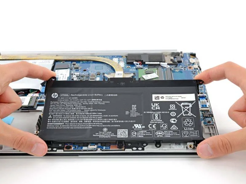 quy-trinh-thay-ssd-cho-laptop-hp-15-dw-djung-cach-h15