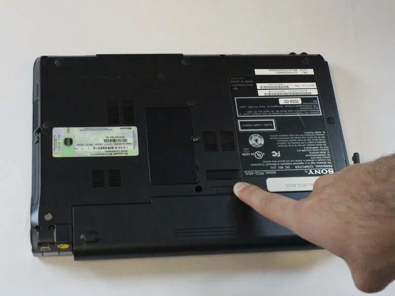 cach-thay-ban-phim-laptop-sony-vaio-pcg-4g1l-h2