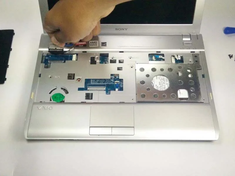 quy-trinh-thay-bo-mach-chu-sony-vaio-pcg-31311l-h7