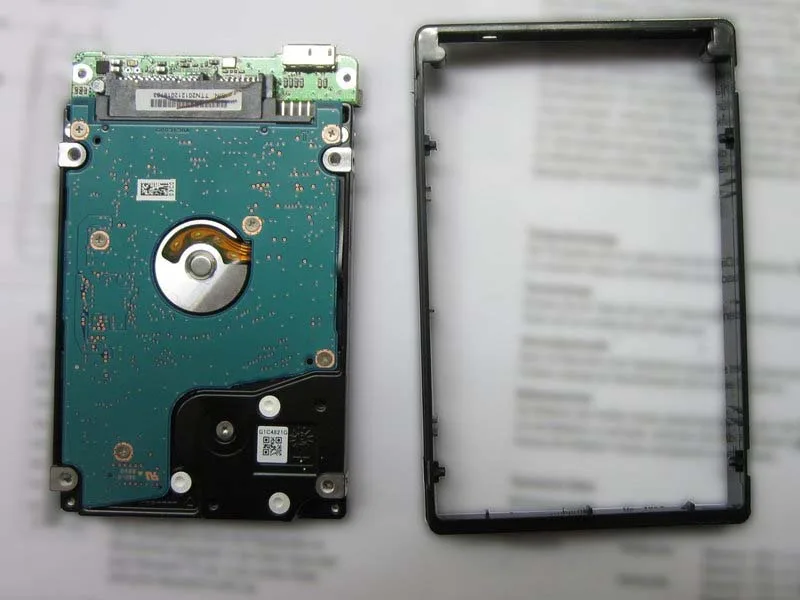 huong-dan-thao-roi-o-cung-toshiba-store-alu-2s-h10