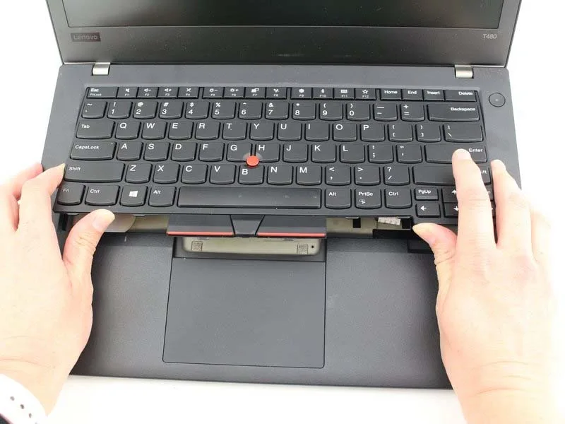 huong-dan-cach-thay-the-bo-mach-chu-mainboard-laptop-lenovo-thinkpad-t480-h5