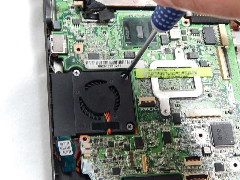 quy-trinh-thay-quat-laptop-asus-eee-pc-1005ha-tai-nha-h9