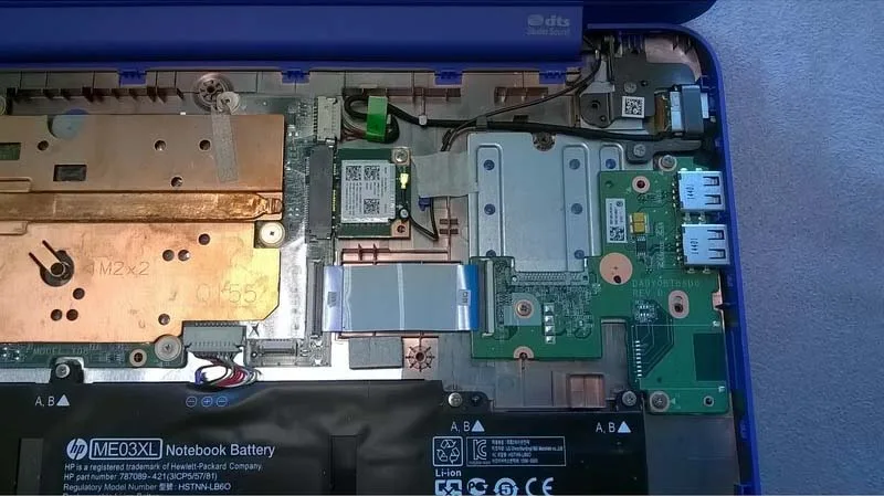 huong-dan-thao-lap-va-nang-cap-ssd-pcie-mini-tren-hp-stream-13-h7