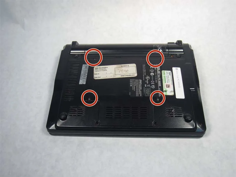 huong-dan-thay-o-cung-asus-eee-pc-900hd