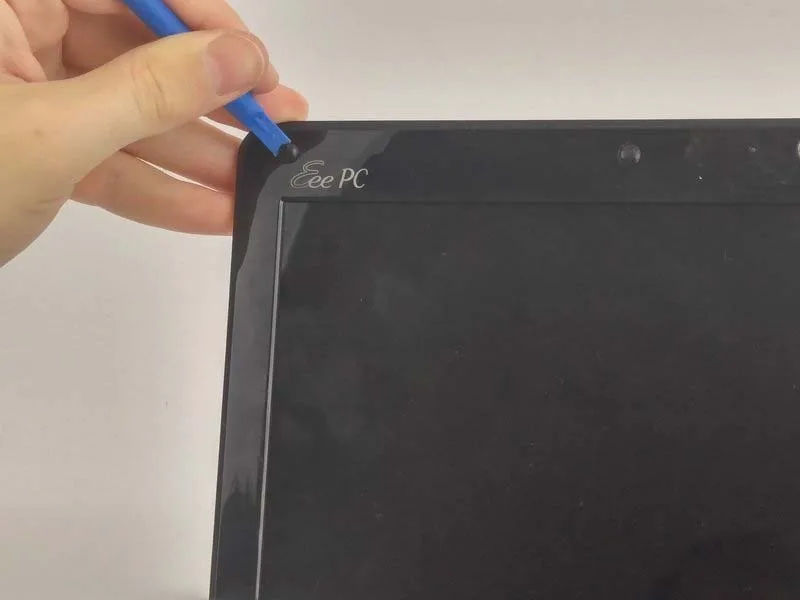 quy-trinh-thay-thao-man-hinh-tren-asus-eee-pc-1201n-h4