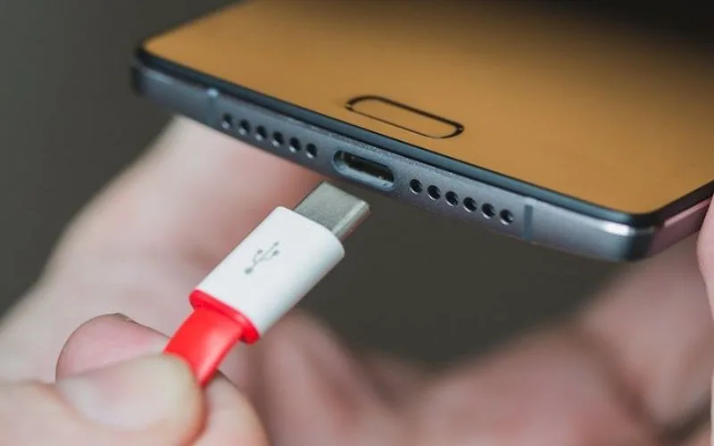 cac-loai-thiet-bi-nao-su-dung-usb-type-c