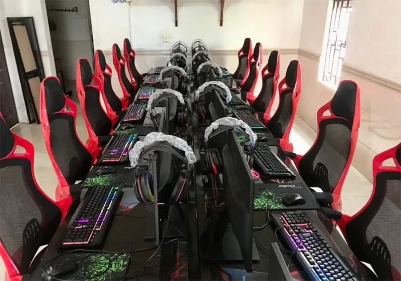 lap-djat-phong-net-phong-game-tren-mat-bang-thi-xa-ha-giang