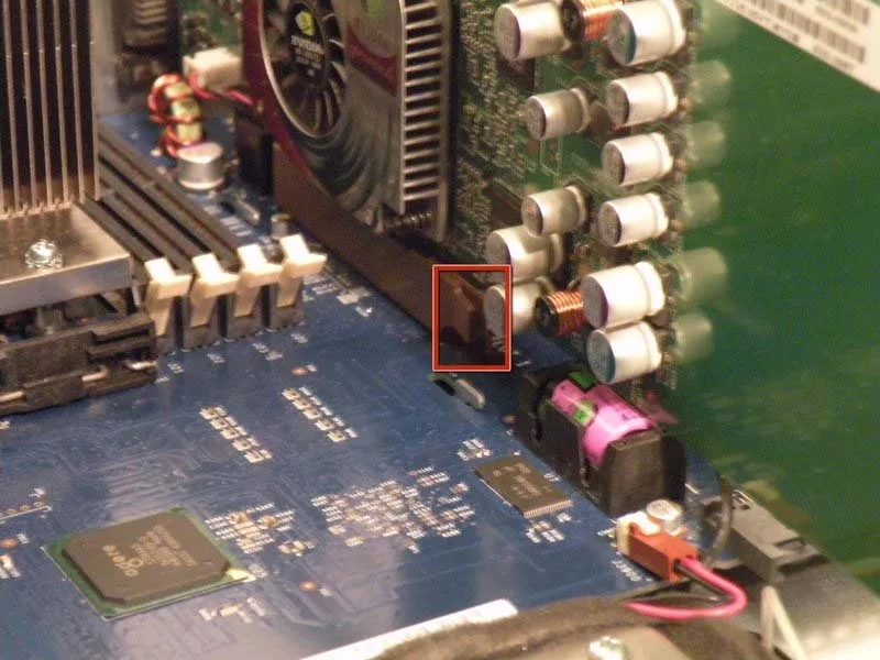 huong-dan-cach-thay-the-pci-tren-power-mac-g4-mdd-chuan-xac-100-h5