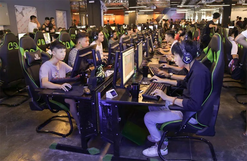 mot-so-du-an-lap-djat-phong-net-tai-nghe-an-minh-djuc-pc-dja-thi-cong-hoan-thien-04