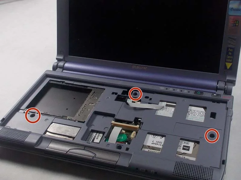 cach-thay-o-cung-sony-vaio-pcg-161l-djon-gian-hieu-qua-h4
