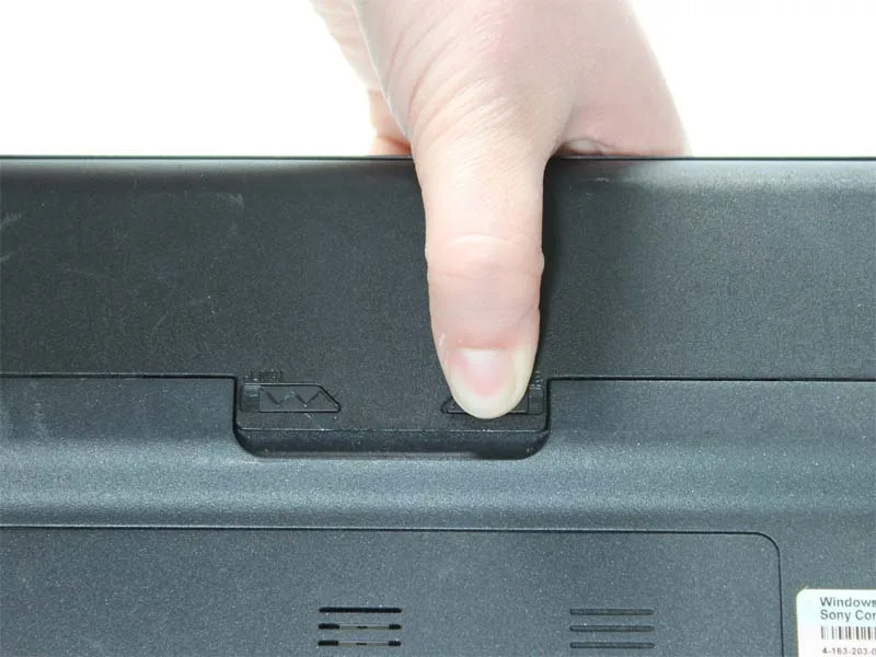 huong-dan-thay-o-cung-laptop-sony-vaio-vpc-y2190x-h2