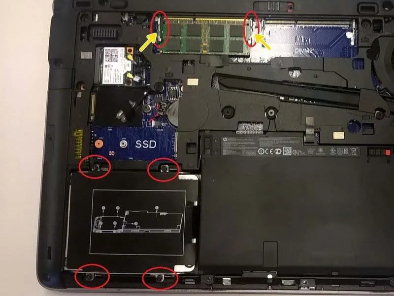 quy-trinh-thao-roi-laptop-hp-elitebook-840-g1-chi-tiet-h5