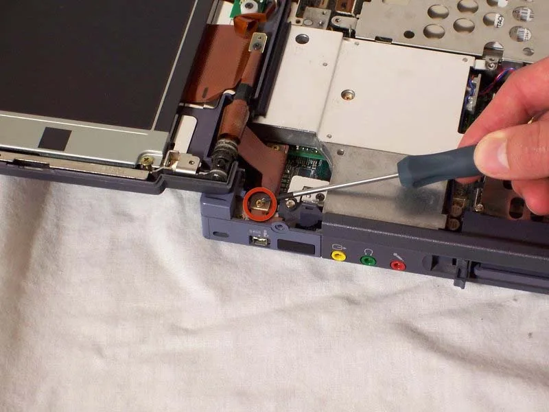 cach-thay-man-hinh-sony-vaio-pcg-f420-h13