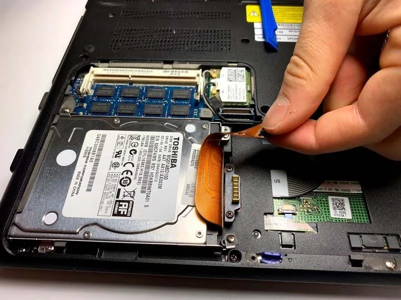 huong-dan-cach-thay-the-o-cung-sony-vaio-pcg-41216l-djon-gian-h5
